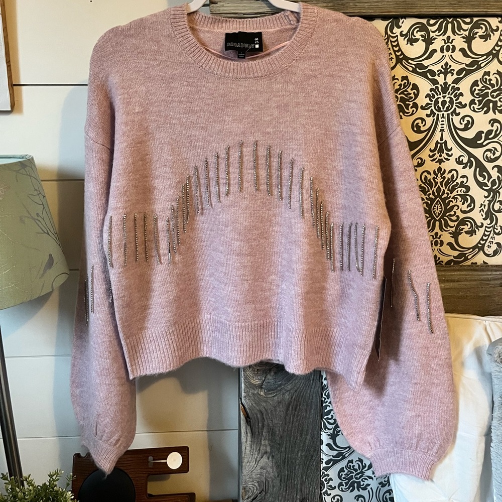 Gorgeous light purple diamond tassel sweater 💜